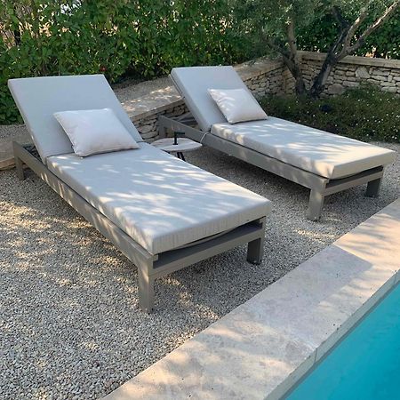 Le Cabanon De Livia Avec Piscine Privee Villa Cucuron Exterior foto