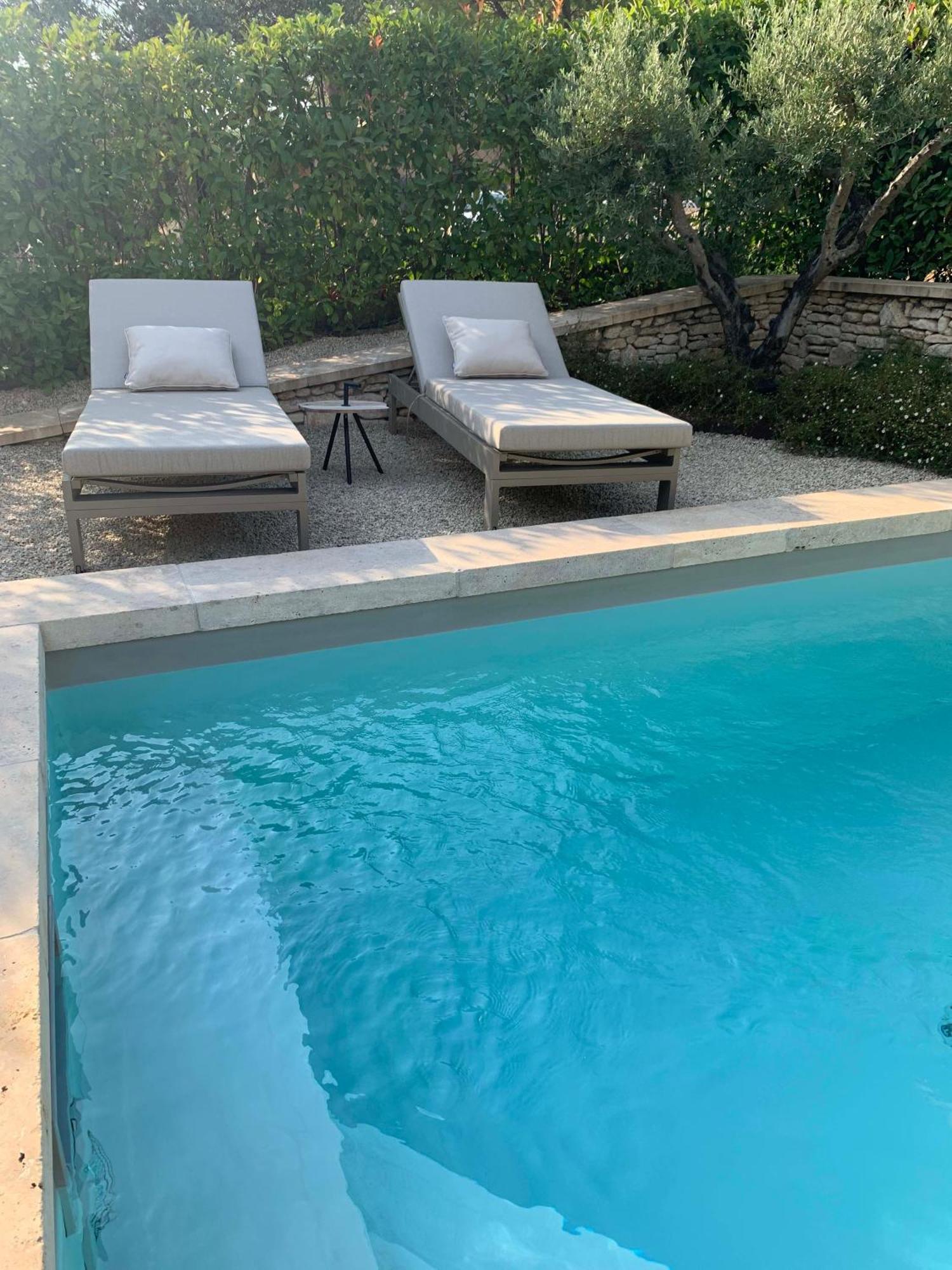 Le Cabanon De Livia Avec Piscine Privee Villa Cucuron Exterior foto